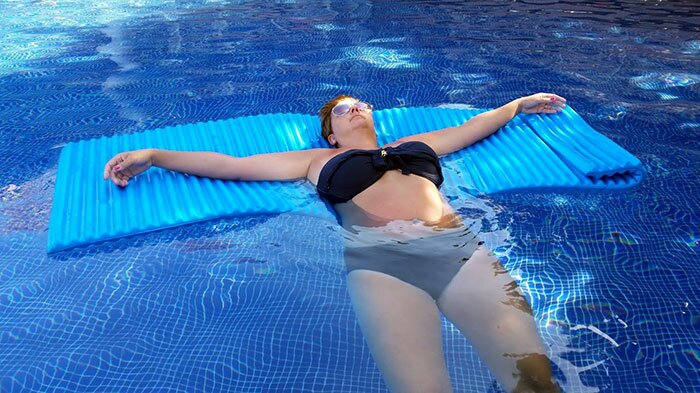 Jen in Pool Day 2